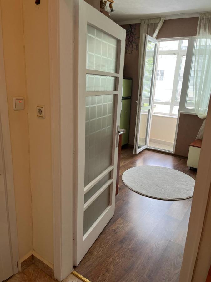 Apartment Acacia Varna Eksteriør bilde