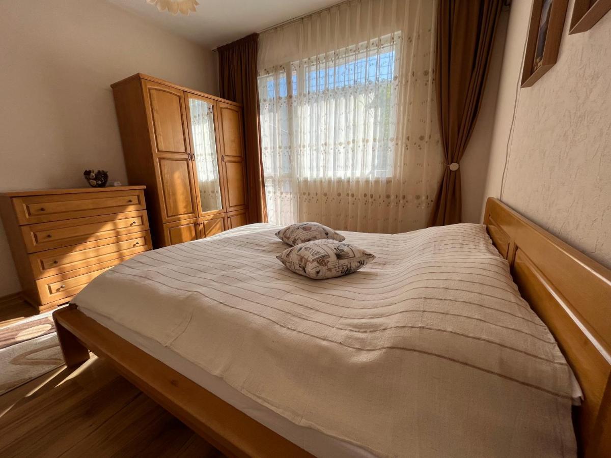 Apartment Acacia Varna Eksteriør bilde