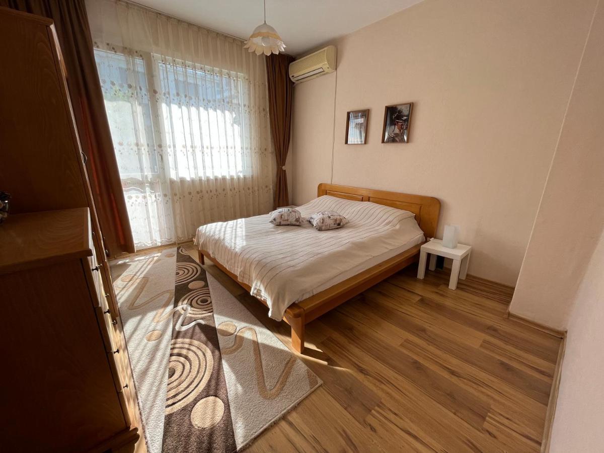 Apartment Acacia Varna Eksteriør bilde